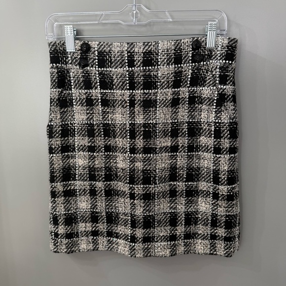 NWOT Veronica Beard Tweed Skirt Arezzo Crystal-embellished Mini
Skirt Size 4 - Picture 2 of 8